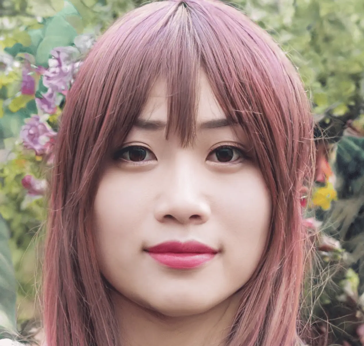 Aki Yoshida (あき 吉田)